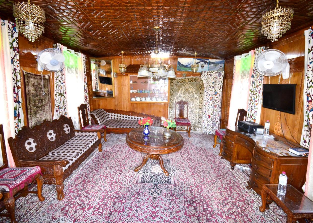 Heritage Shreen Houseboat Hotell Srīnagar Exteriör bild